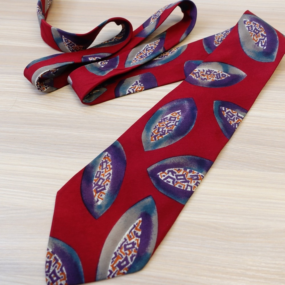 Vintage Red Neck Tie Mens ROBERT STEWART Burgundy Silk Bold Designer USA Made